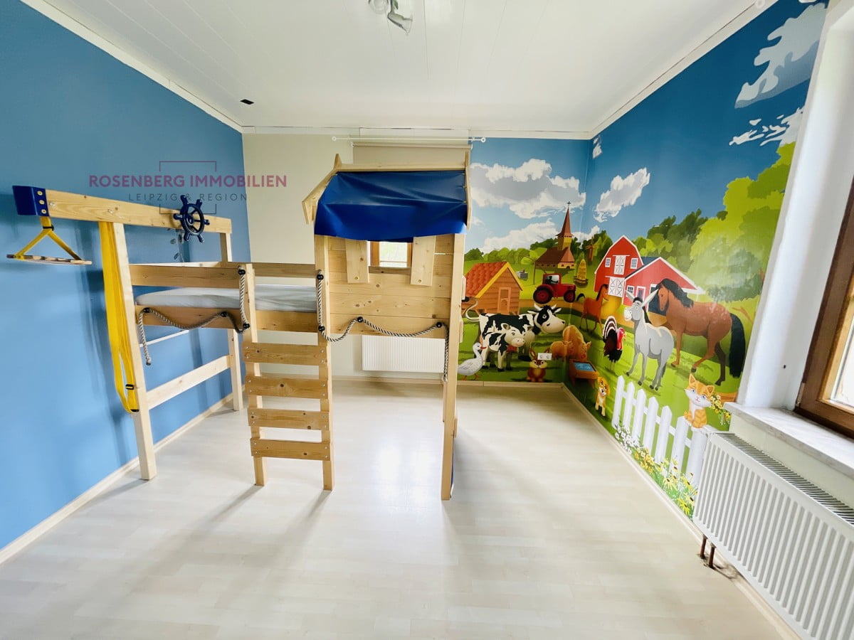 mögliches Wohnung Kinderzimmer Obergeschoss